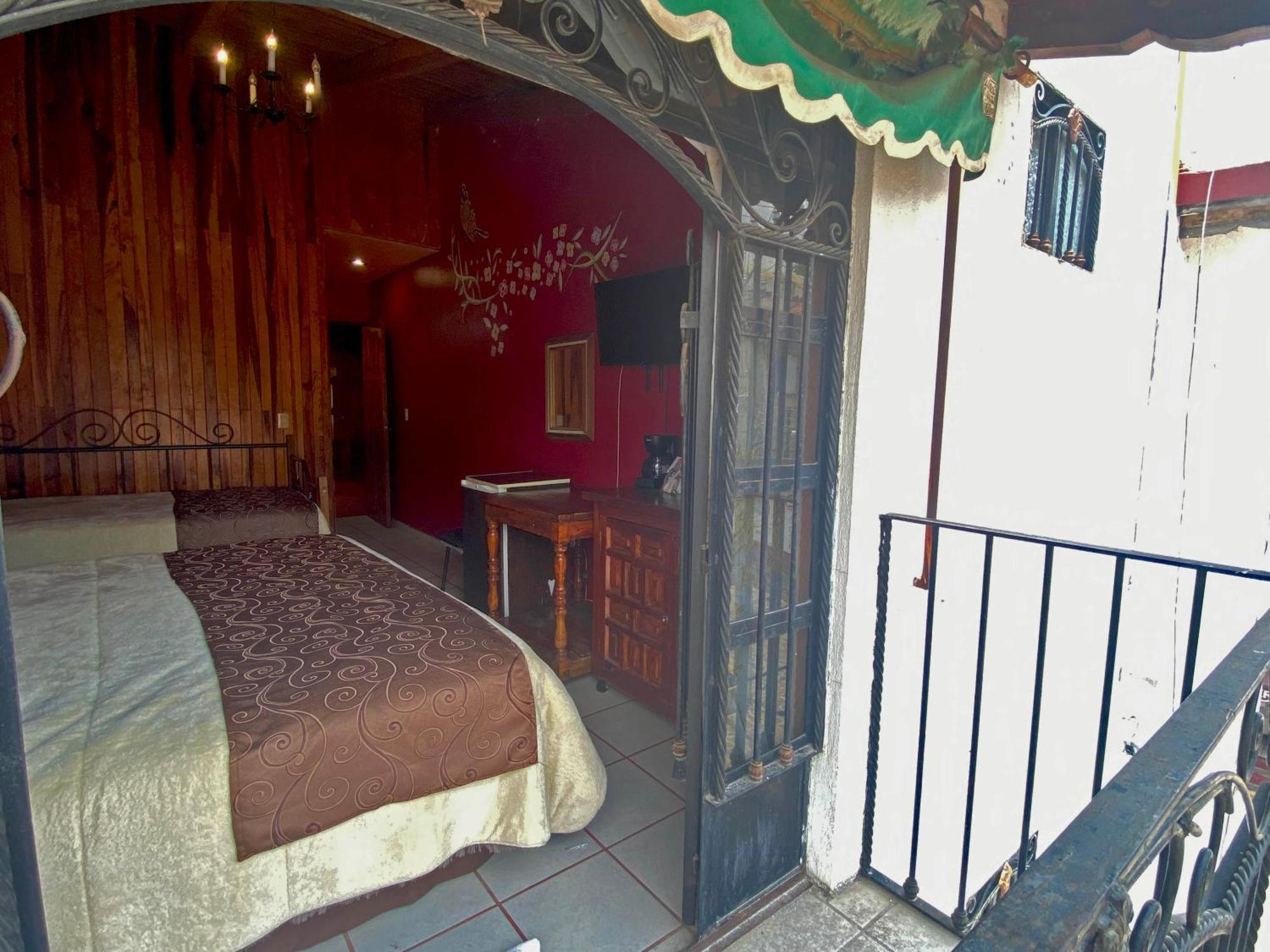 Hotel Real De La Sierra Mazamitla Extérieur photo