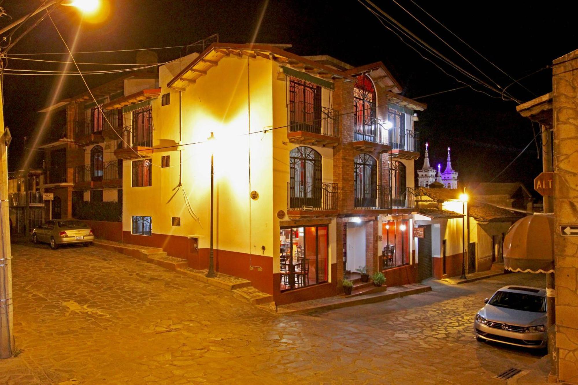 Hotel Real De La Sierra Mazamitla Extérieur photo